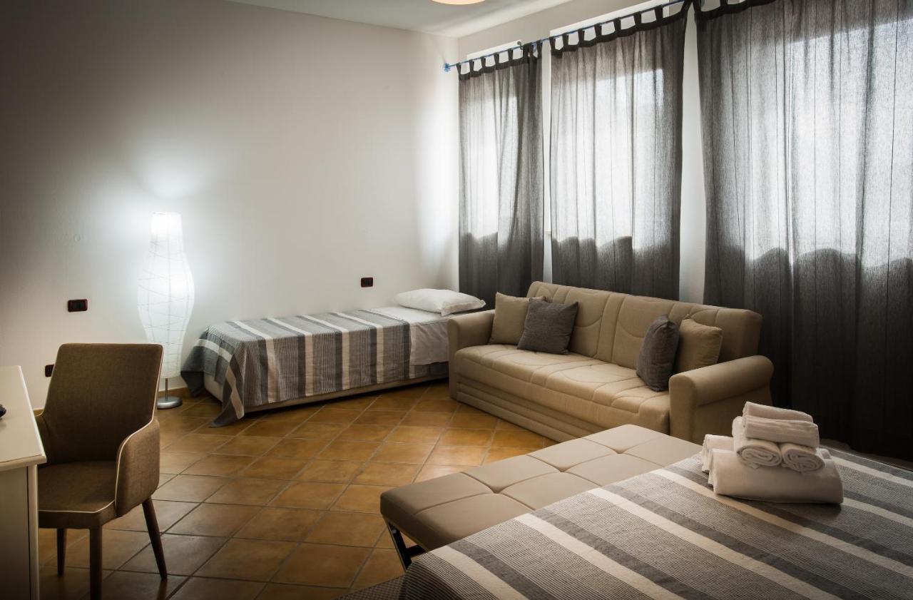 Villa Santadi Zewnętrze zdjęcie